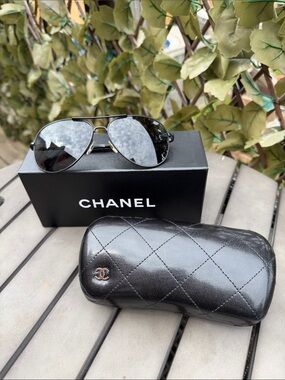 Authentic CHANEL Black Aviator Sunglasses with Quilted Case and Box